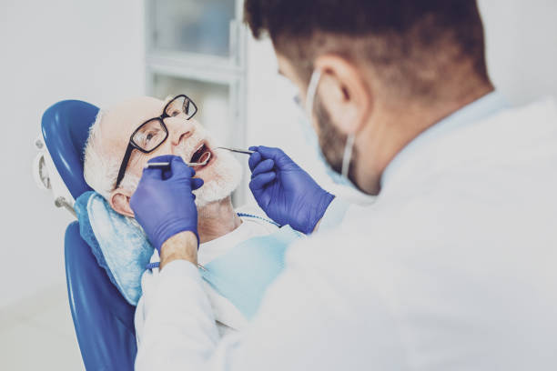 Best Broken or Cracked Tooth Emergency Dentist in Gman, IL